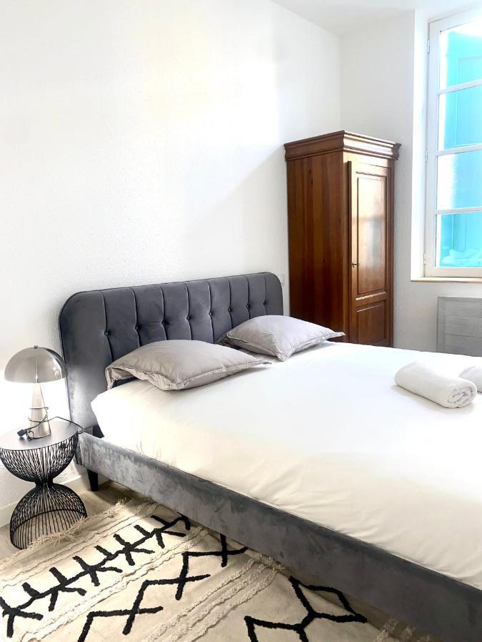 *chic & Basic T3* Place Carnot *